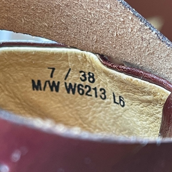 Born leather chunky strap slip on sandals size 7 - Picture 8 of 14